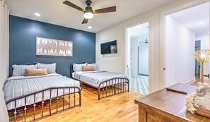 4 camere, ferro/asse da stiro, Wi-Fi, lenzuola