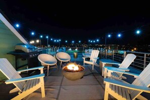 Property grounds - Premiere Gulch Home, 15 Beds! Best Skyline Views! (Nashville)