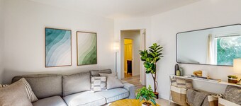 Dynamic home with large yard -  walkable location & near Steel Lake Park & golf