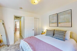 2 Schlafzimmer, Bügeleisen/Bügelbrett, Internetzugang, Bettwäsche