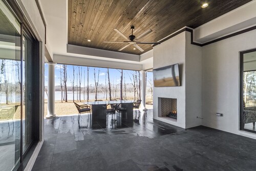 Lake Views on Lake Tuscaloosa