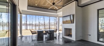 Lake Views on Lake Tuscaloosa