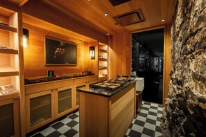 3 bars, bar à cocktails