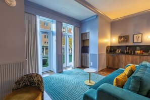 Elite Room, 1 Queen Bed with Sofa bed, Roll-in Shower, City View | View from room