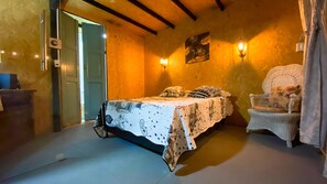 Family Cabin, Mountain View | Bed sheets - YARUMOS ECO EXPERIENCE (Manizales)