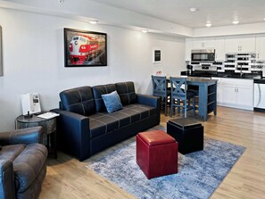 TV, offices