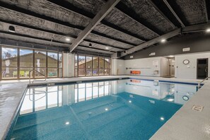 Indoor pool - 406 - Walk to Convention Center & Landing (Branson)