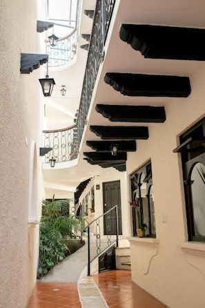 Exterior detail - Rosario Hotel (San Cristóbal de las Casas)