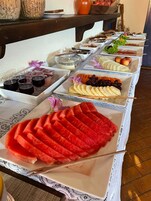 Desayuno buffet incluido todos los días 
