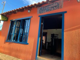 Fachada de la propiedad