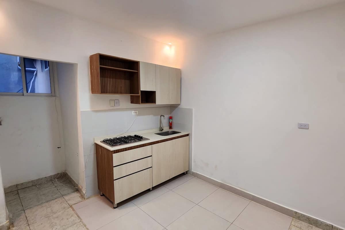 Classic Twin Room, 2 Twin Beds | Private kitchen | Full-size fridge, oven, rice cooker, blender