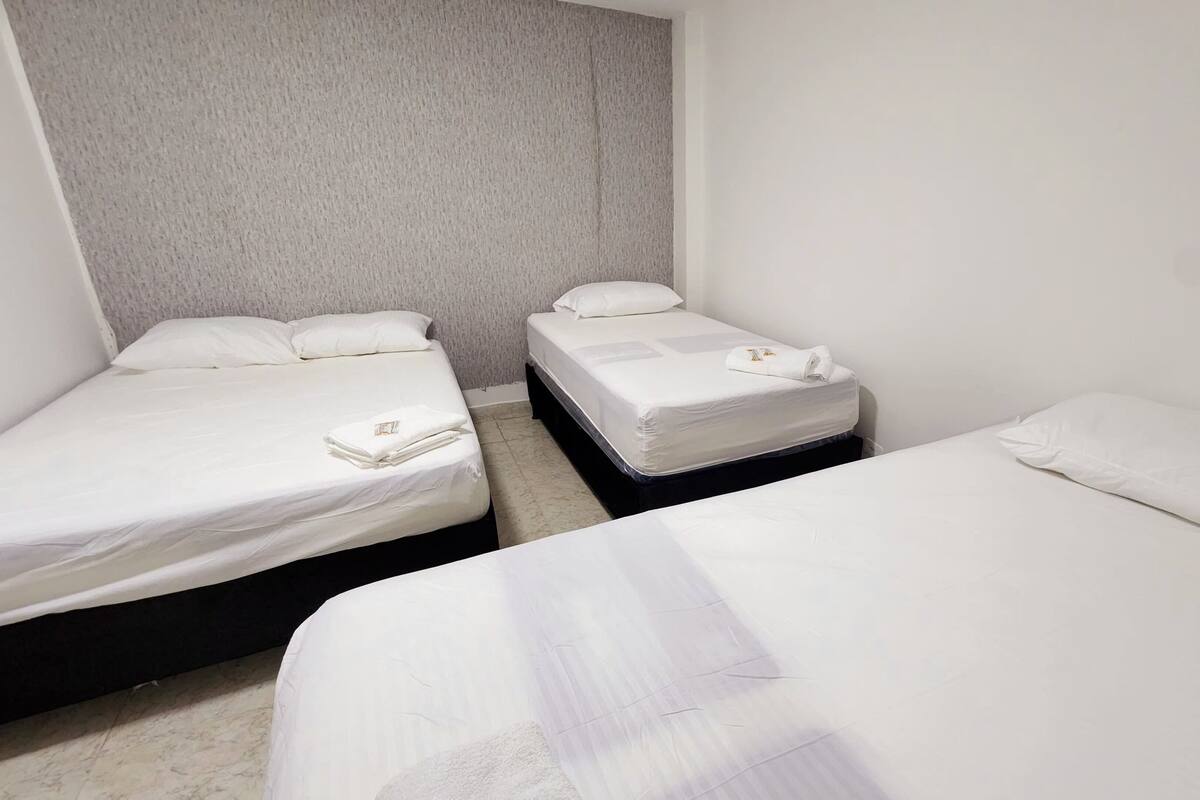 Chambre exclusive | Cuisine privée | Réfrigérateur grande capacité avec congélateur, un four, cuiseur à riz