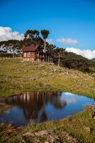 Cabaña de luna de miel, chimenea, vistas al lago | Exterior