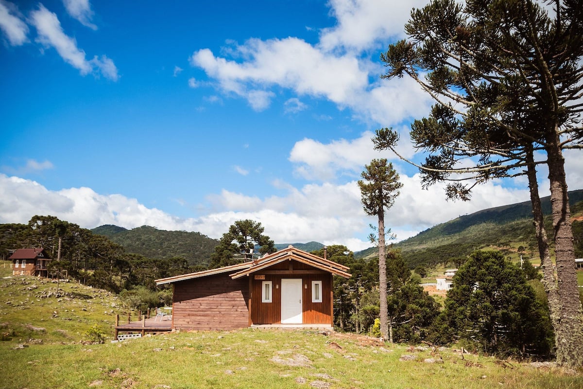 Family Cabin, Fireplace, Lake View | Garden view