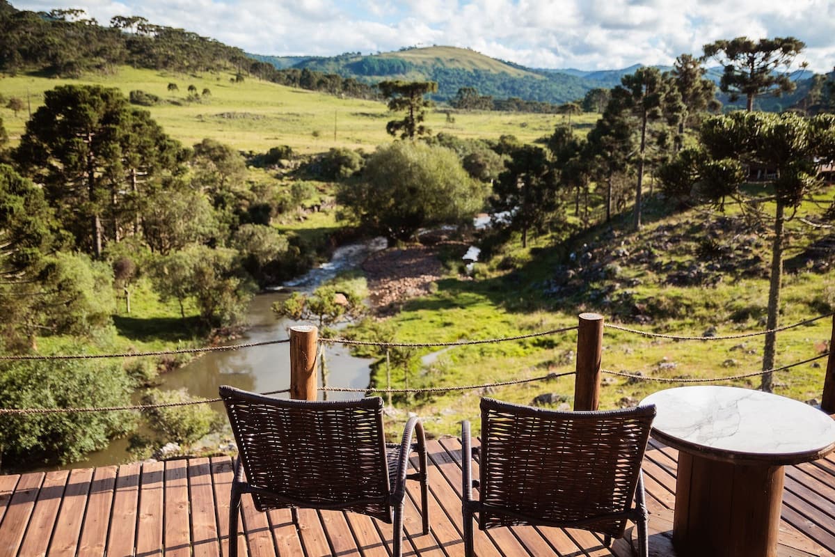 Honeymoon Cabin, Fireplace, Lake View | Lanai