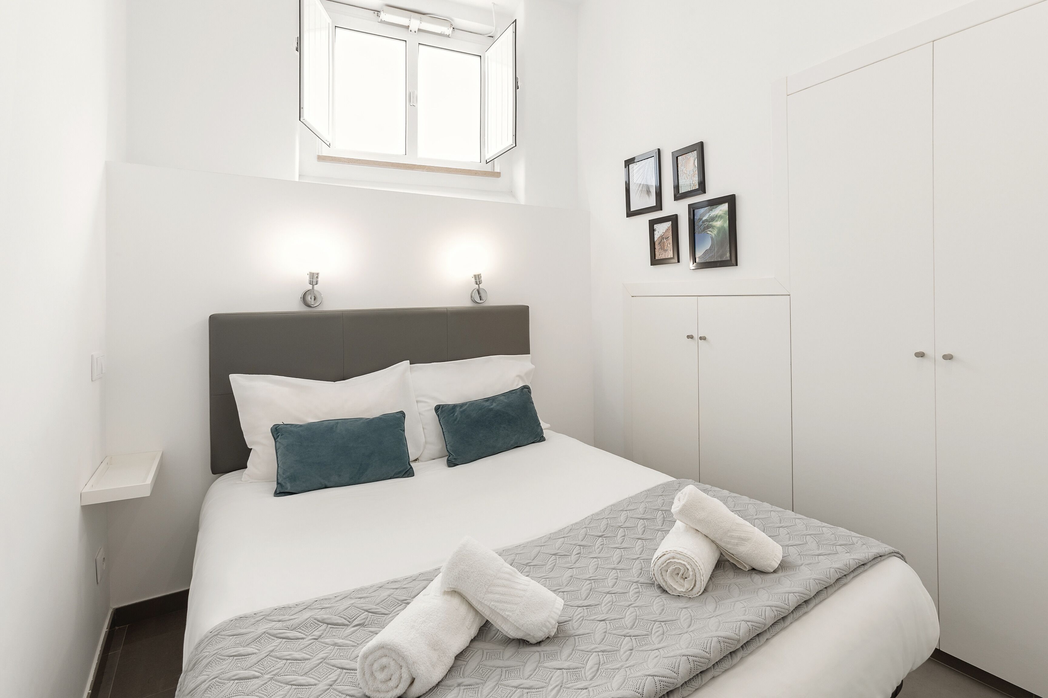 1 habitación, acceso a internet y ropa de cama 