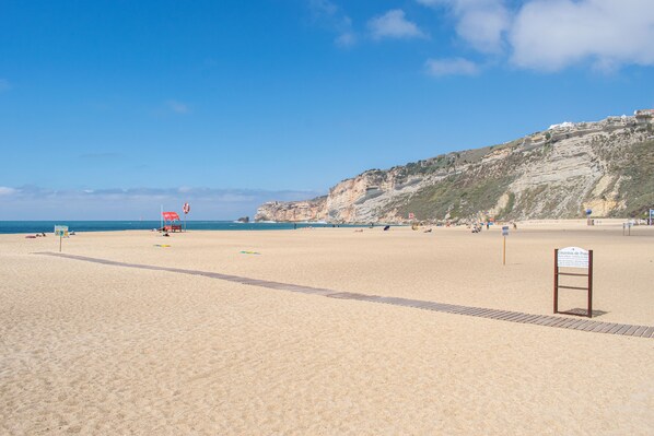 Beach - Bomdia Home Nazaré - Getaway (Nazaré)