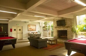 Games room - B207 North Coast Village (Oceanside)