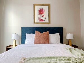 1 quarto, escrivaninha, Wi-Fi de cortesia, roupa de cama