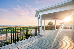 Terrace/patio - 713 Winter Trout - New to VRBO! Resort Access Included! (Fripp Island)
