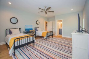4 habitaciones, tabla de planchar con plancha y wifi gratis 