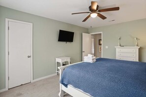 1 bedroom, iron/ironing board, free WiFi, bed sheets - 5 Springtide Villa (Fripp Island)