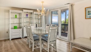 Dining - 657 New Haven - Resort Access Included! Ocean Views! (Saint Helena Island)