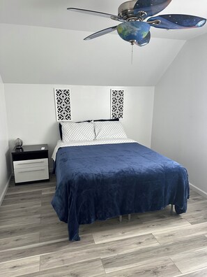 3 間睡房、熨斗/熨衫板、免費 Wi-Fi、床單