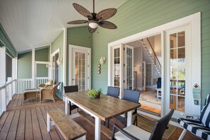Outdoor dining - Stunning location ON Ocean Creek Golf Course! (Fripp Island)