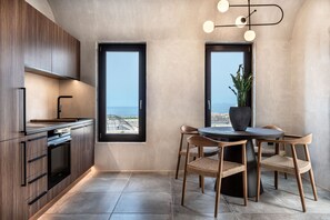 Dining - Deluxe Villa with Hot Tub (Thira - Santorini)