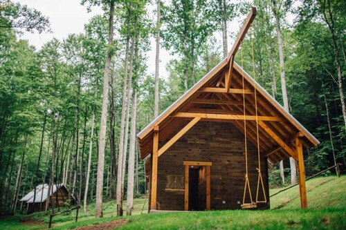 Discover the ultimate wedding experience at Cherryfield Luxury Camping.