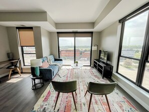 Smart TV, fireplace, printers