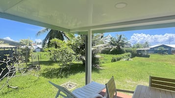 Bungalow, Garden View | Terrace/patio