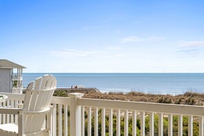 Property grounds - INCREDIBLE OCEAN VIEWS!! Condo, 4 bedrooms/4 baths/ 6 beds/Elevator/Pool access (Ocean Isle Beach)