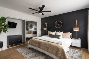 Luokittelematon kuva, 4 kautta 44, painike