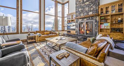 Inuksuk Lodge 4800 sq ft of Excellence