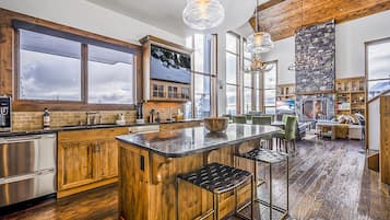 Luxury Chalet, Mountain View | Private kitchen | Full-sized fridge, microwave, oven, dishwasher