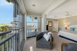 Condo (Siesta Bayside with Bay/Dock Views) | 3 bedrooms, WiFi - Siesta Bayside With Bay/dock Views (Siesta Key)