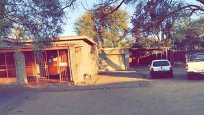 Unclassified image, 5 of 6, button - Matte Guest House in Modimolle Town (Modimolle)