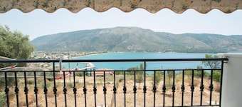 Apartment with Full Sea View - Pigeon House 