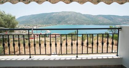 Apartment with Full Sea View - Pigeon House