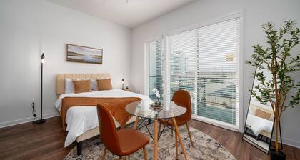 Exquisite Studio l DT Birmingham w Private Balcony