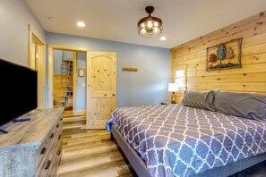 2 عدّة غرف نوم ومكواة/لوح كي وواي فاي مجانًا وملاءات أسرّة