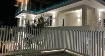 Apartaments Vila Mimani 2 - Outside Apt x2