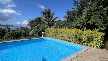 Outdoor pool, sun loungers