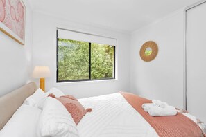 3 chambres, bureau, fer et planche à repasser, Wi-Fi gratuit