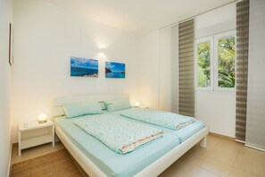 2 habitaciones, tabla de planchar con plancha y wifi gratis 