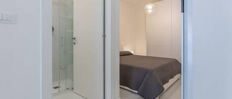 1 chambre, fer et planche Ă repasser, Wi-Fi, literie fournie