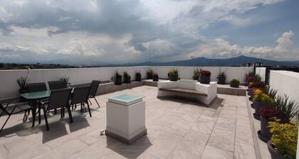 Luxury Penthouse situated on a distinguishable area in Altozano.