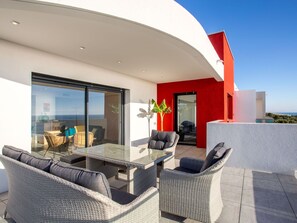 Outdoor dining - Nice apartment for 4 guests with A/C, WIFI, TV and balcony (Argelers)